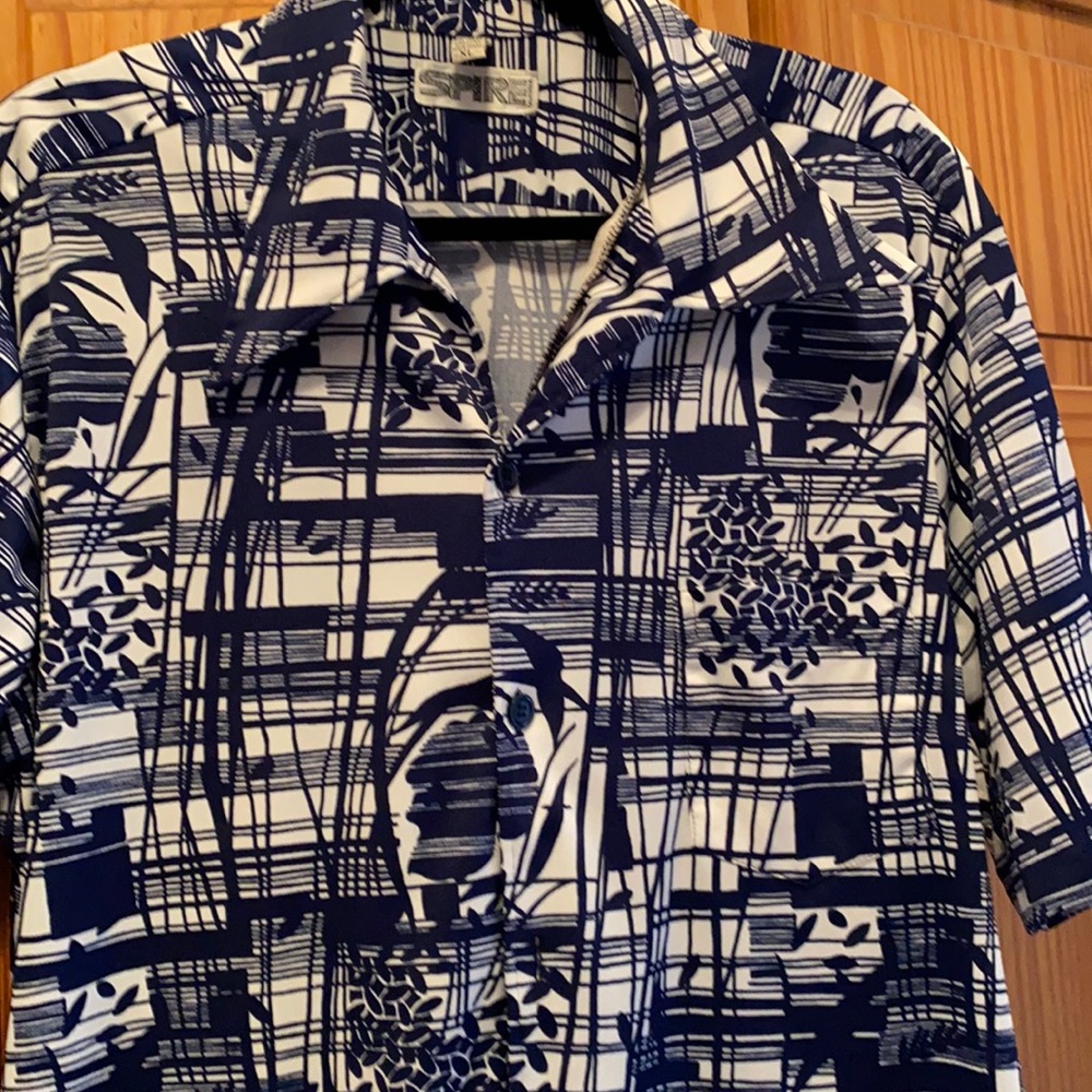 Mens shirt sleeve
